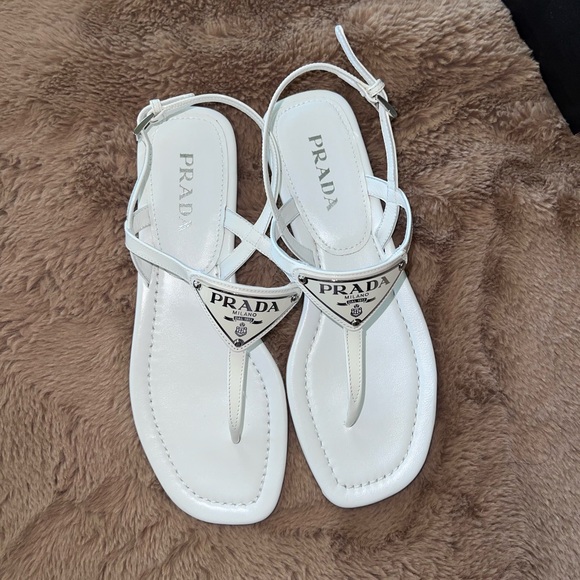 Prada - Patent leather thong sandals in white - Picture 6 of 8